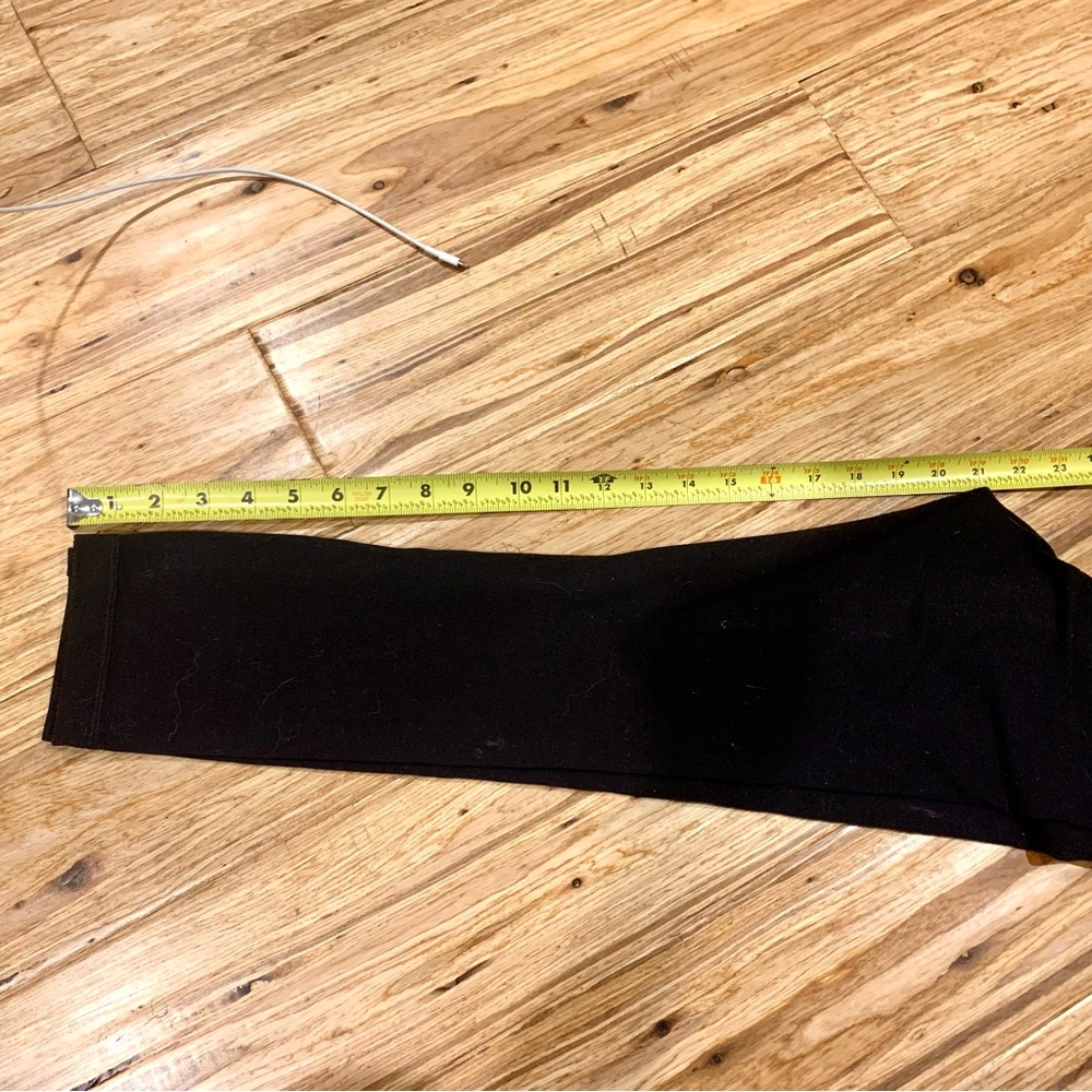Lululemon leggings 2 - Picture 8 of 9